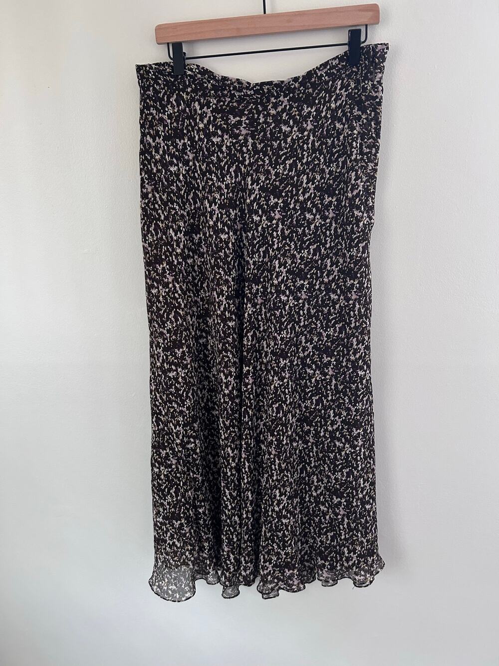 Jones New York Silk Midi Skirt Black White Abstract Floral Size 14 Career Casual